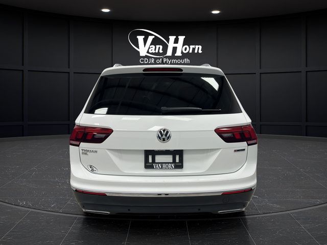 Used 2021 Volkswagen Tiguan SEL AWD/4WD image 6