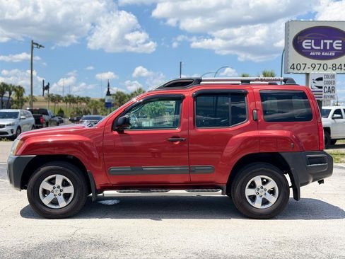 Used 2012 Nissan Xterra S AWD/4WD image 2