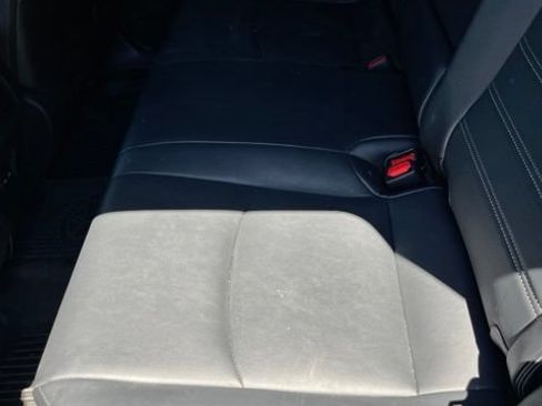 Used 2023 Toyota RAV4 XLE Premium FWD image 10
