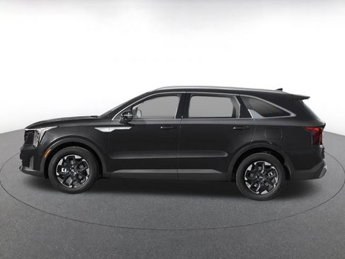 Used 2024 Kia Sorento S AWD/4WD image 3