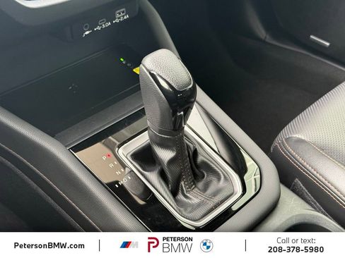 Used 2025 Subaru Forester Touring AWD/4WD image 38