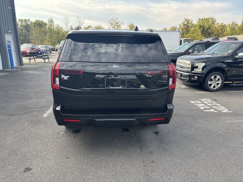 New 2025 Ford Expedition Max Platinum w/ Stealth Performance Package image 4
