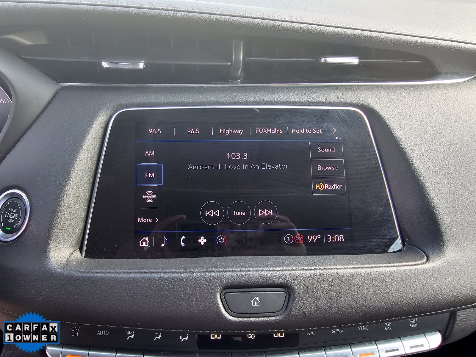 Used 2023 Cadillac XT4 Premium Luxury FWD image 20