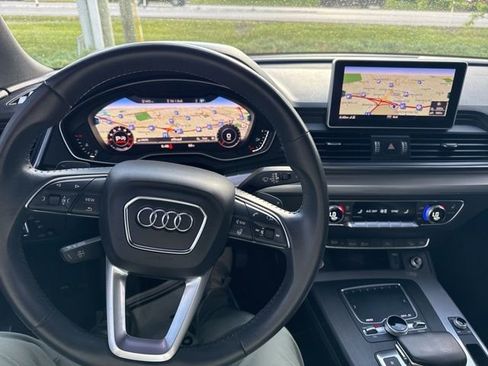 Used 2022 Audi Q3 2.0T Premium Plus w/ Premium Plus Package AWD/4WD image 40
