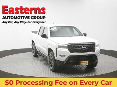 Used 2023 Nissan Frontier SV w/ Midnight Edition Package AWD/4WD image 47