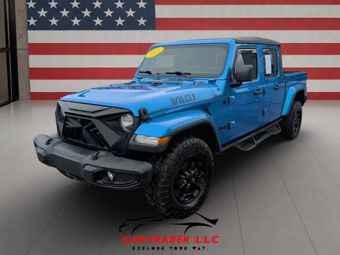 Used 2021 Jeep Gladiator Sport AWD/4WD image 2