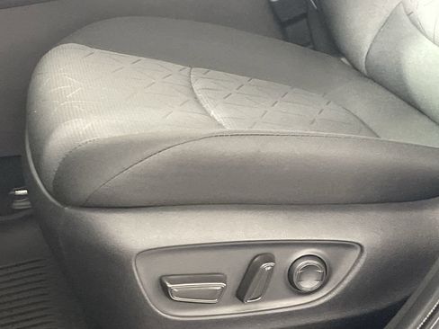 New 2025 Toyota RAV4 XLE image 18