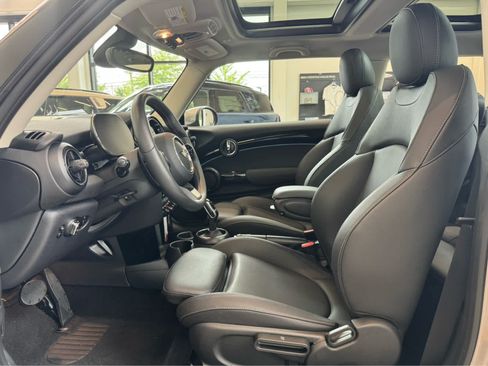Certified 2024 MINI Cooper S FWD image 10