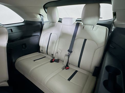 Used 2024 MAZDA CX-90 Plug-In Hybrid w/ Preferred image 29