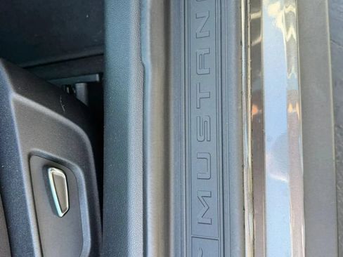 Used 2015 Ford Mustang GT RWD image 26