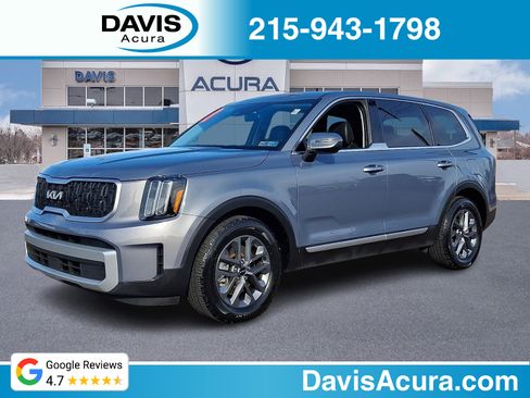 Used 2024 Kia Telluride LX image 1