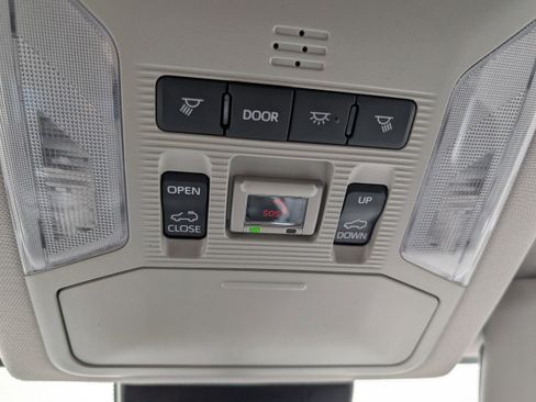 New 2025 Toyota RAV4 XLE w/ Convenience Package image 12