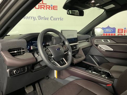 New 2026 Ford Explorer Platinum RWD image 13