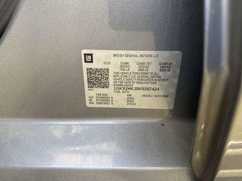 Used 2019 GMC Yukon XL Denali w/ Open Road Package image 39