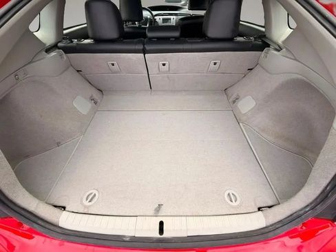 Used 2015 Toyota Prius Persona Series FWD image 7