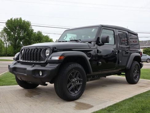 New 2026 Jeep Wrangler Unlimited Sport AWD/4WD image 7