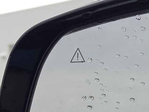 Used 2021 Kia Sorento SX image 11