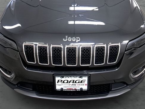 Used 2022 Jeep Cherokee Limited AWD/4WD image 16