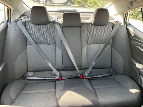 Used 2025 Toyota Camry LE image 39