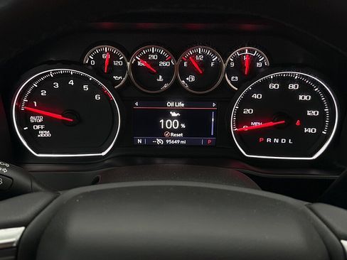 Used 2020 Chevrolet Silverado 1500 LT w/ All-Star Edition image 10