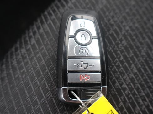 Used 2023 Ford F150 XLT w/ Equipment Group 302A High image 29