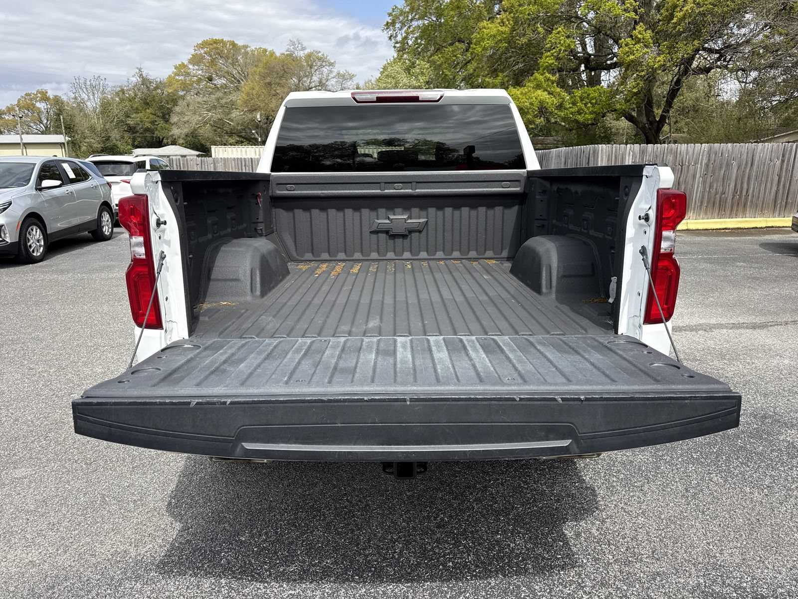 Used 2024 Chevrolet Silverado 1500 LT Trail Boss w/ Protection Package AWD/4WD image 28