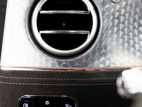 Used 2024 Bentley Continental GT Speed image 32