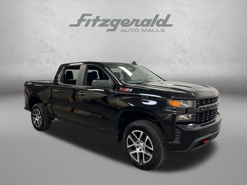 Used 2020 Chevrolet Silverado 1500 Custom Trail Boss w/ Custom Convenience Package AWD/4WD image 9