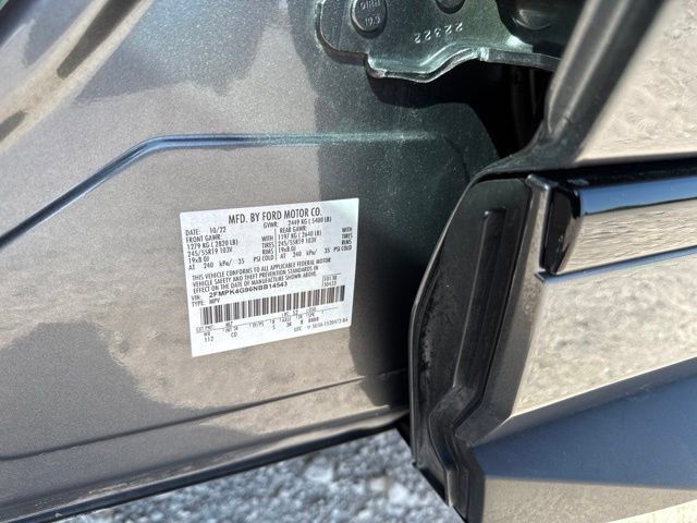 Used 2022 Ford Edge SE w/ Black Appearance Package AWD/4WD image 19