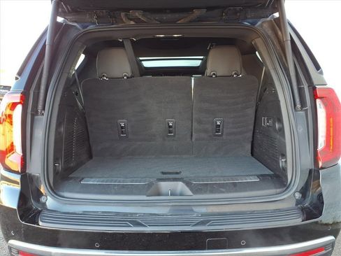 Used 2022 GMC Yukon Denali image 9