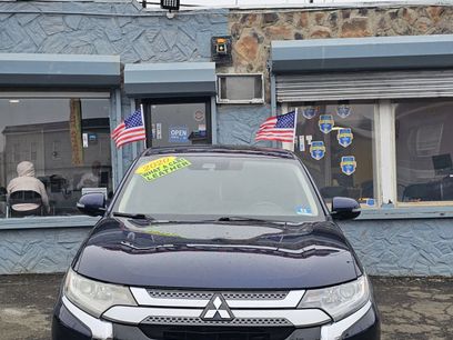 Used 2020 Mitsubishi Outlander LE