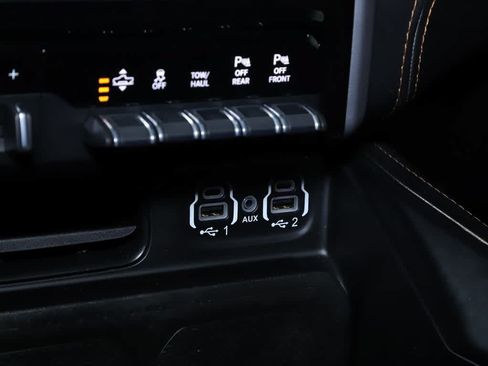 Used 2023 RAM 1500 Limited AWD/4WD image 29
