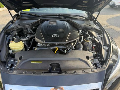 Used 2018 INFINITI Q50 Luxe w/ Essential Package (2.0T Luxe) AWD/4WD image 37