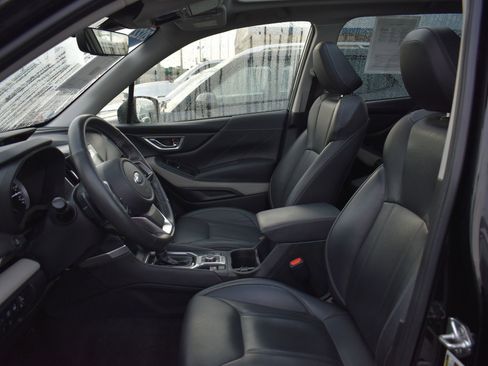 Used 2022 Subaru Forester Limited w/ Popular Package #2 image 12