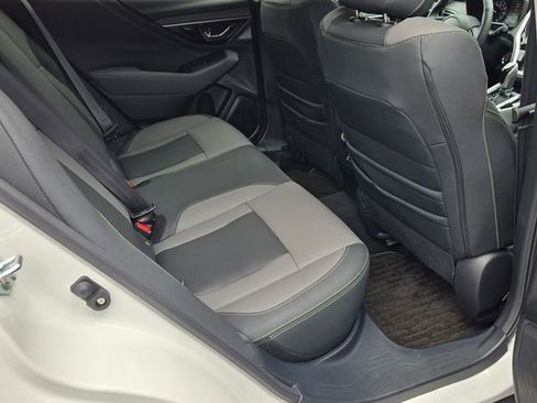 Certified 2025 Subaru Outback Onyx Edition image 11