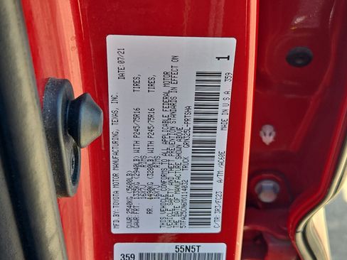 Used 2021 Toyota Tacoma SR5 RWD image 31