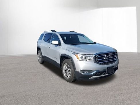 Used 2018 GMC Acadia SLT image 3