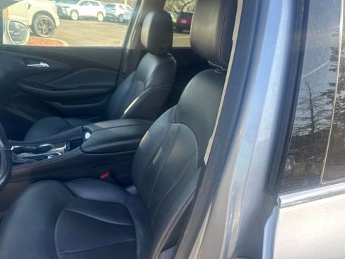 Used 2017 Buick Envision Essence image 14