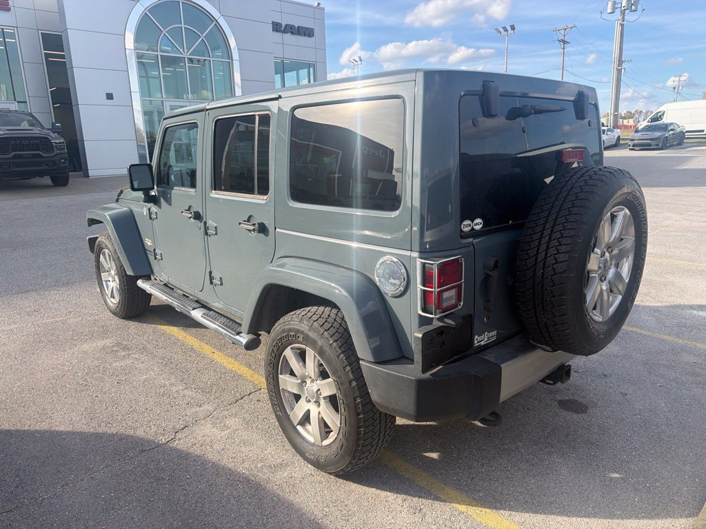 Used 2014 Jeep Wrangler Unlimited Sahara w/ Mopar Chrome Edition Group AWD/4WD image 8