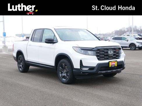 New 2026 Honda Ridgeline TrailSport image 1
