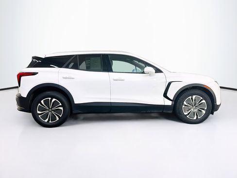 Used 2024 Chevrolet Blazer EV LT AWD/4WD image 10