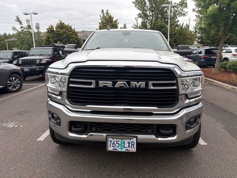 Certified 2019 RAM 2500 Big Horn AWD/4WD image 2