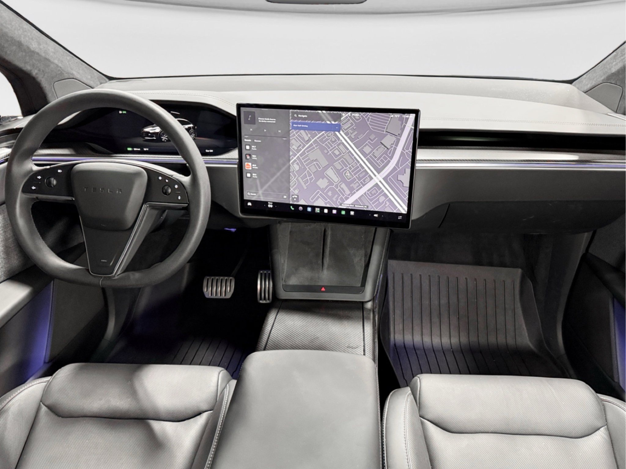 Used 2026 Tesla Model X Plaid AWD/4WD image 14