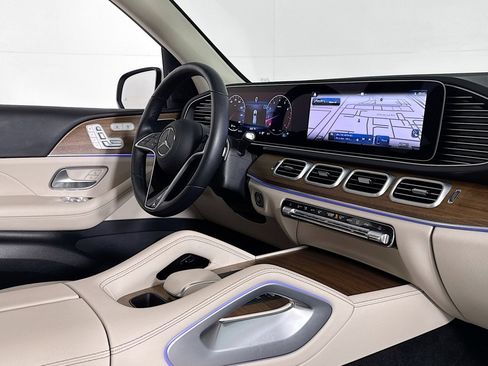 Certified 2025 Mercedes-Benz GLE 350 4MATIC image 16