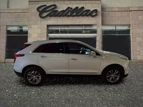 Used 2023 Cadillac XT5 Premium Luxury w/ LPO, Floor Liner Package AWD/4WD image 6