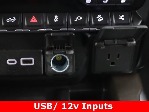 Used 2022 GMC Sierra 2500 Denali w/ Denali Ultimate Package image 28