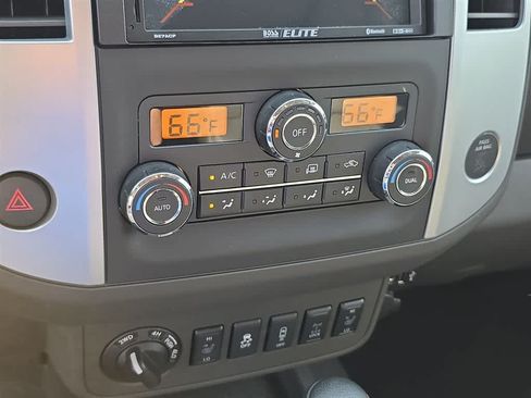 Used 2020 Nissan Frontier PRO-4X w/ Pro-4x Utility Package AWD/4WD image 22