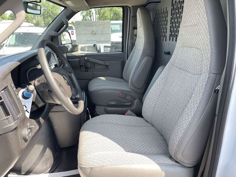 New 2025 Chevrolet Express 2500 w/ Driver Convenience Package RWD image 7