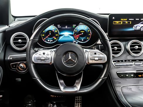 Used 2022 Mercedes-Benz GLC 300 4MATIC Coupe image 17