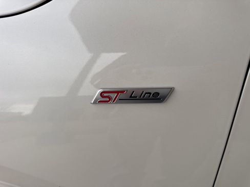 Certified 2023 Ford Escape ST-Line w/ Tech Pack #1 image 15